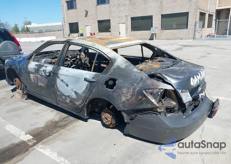 2013 Honda Accord Lx z USA, uszkodzony, nr VIN 1HGCR2F3XDA141174